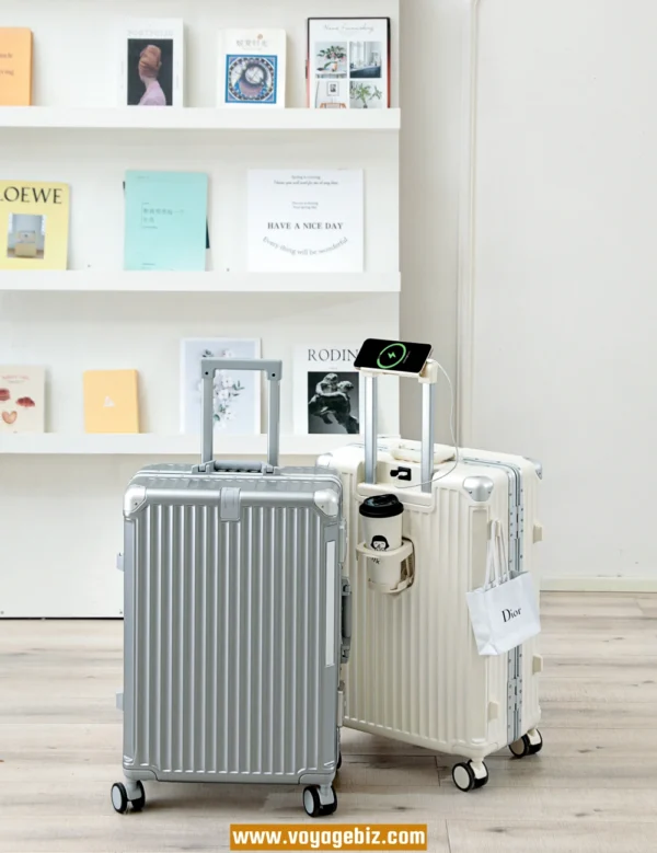 Wholesale&Custom  Aluminum Frame Trolley Suitcase ABS+PC | TSA Lock  | Charging Port & Phone Holder | Silent Wheels + Metal Corners | 20/24/26-inch Luggage  (4 Colors)PAHX2406 - Image 7