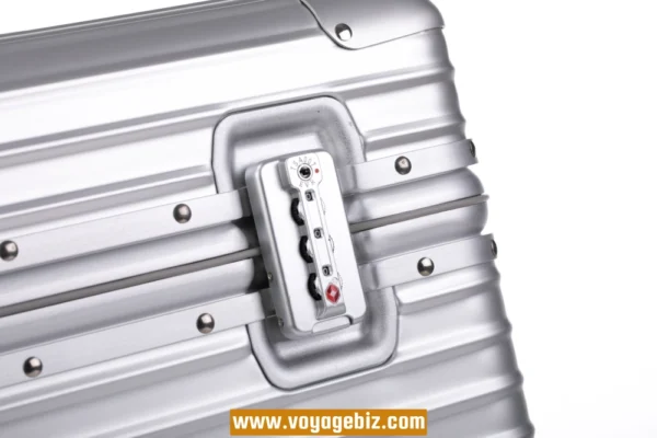 Pilot & Equipment Case – Magnesium-Aluminum Alloy Hard Shell with TSA Lock & Spinner Wheels | 18” 20” 22” PAHX8015 - Image 8
